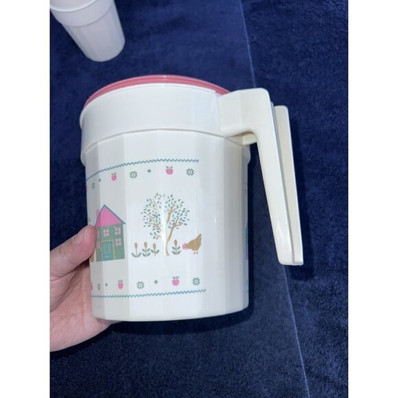 PackerWare Vintage Made In USA 1.5 Quart Plastic Handled Pitcher & 3 Cups - Picture 5 of 11